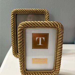 Two's Company Gold Twisted Frame Set